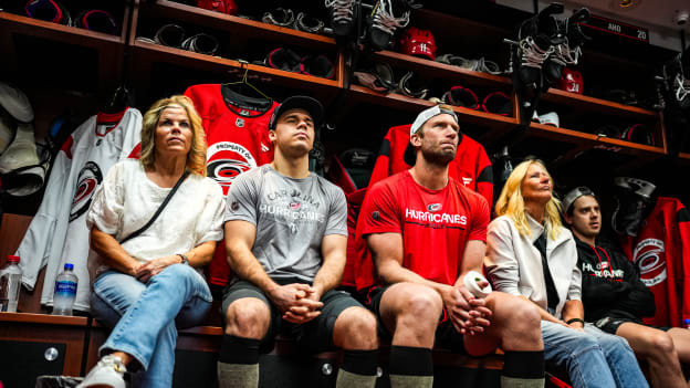 260312_Morning_Skate_STLvsCAR_JL104490