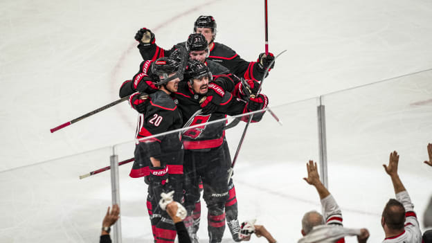 20_250429_CARvsNJD_RD1_GM5_CC108885