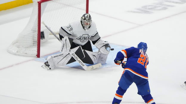 UBS Postgame Photos: Islanders 3, Kings 2 OT
