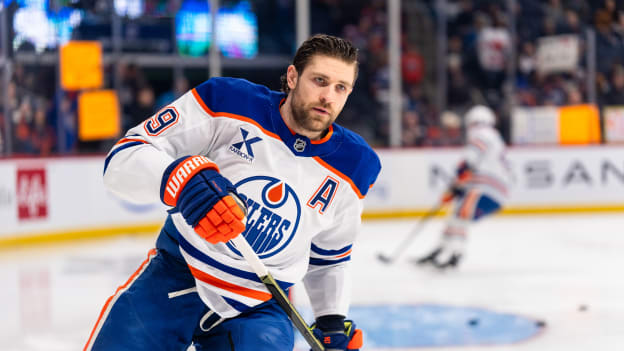 Edmonton Oilers v Winnipeg Jets