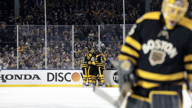 Photos: In-Game at the 2023 Winter Classic