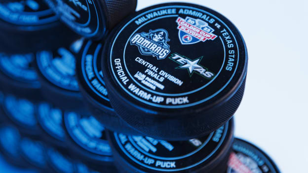 Calder Cup Playoffs Game Two: Stars vs. Ads