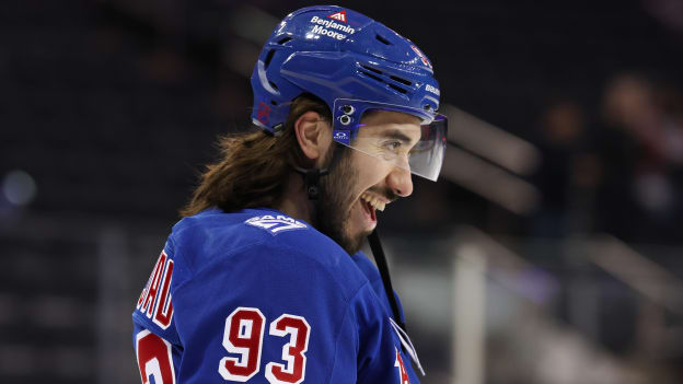 Chicago Blackhawks v New York Rangers