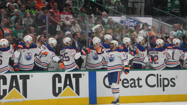 Edmonton Oilers v Dallas Stars