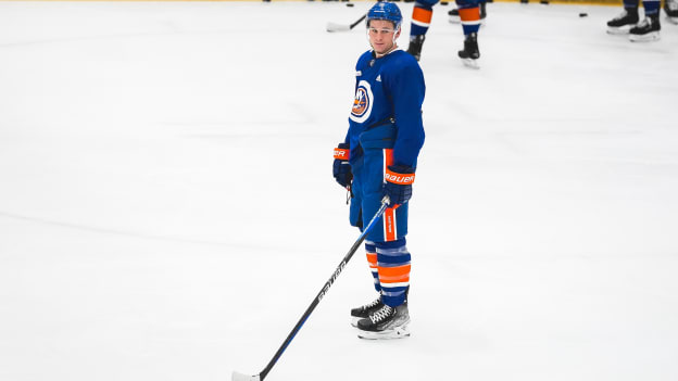 PHOTOS: Islanders Practice Nov. 21, 2023