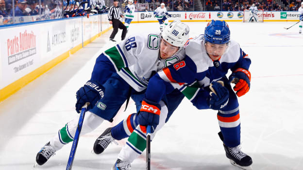 UBS Postgame Photos: Canucks 5, Islanders 2