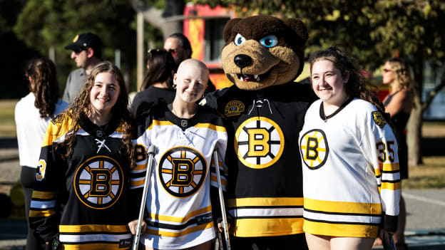 20250905_dle_bruins fan fest hanover4