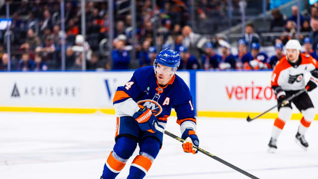 20251128_NY_PHI_EM-7