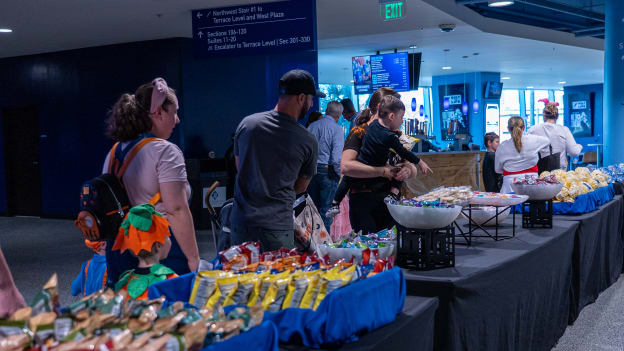 20250124_TBL_BFL_HatTrickOrTreat_90