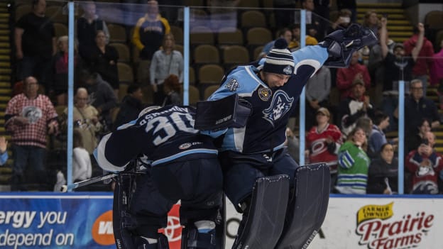 Calder Cup Playoffs Game One: Stars vs. Ads