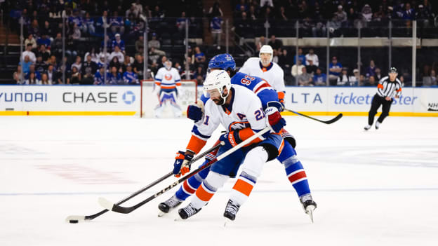 20250925_NYI_NYR_PRESEASON_FIRSTPERIOD_GENERAL-16