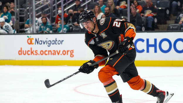 2023-24_0927_Ducks_Sharks_24