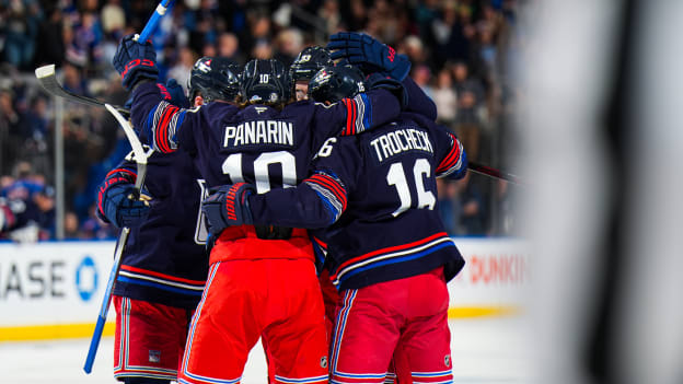 New Jersey Devils v New York Rangers