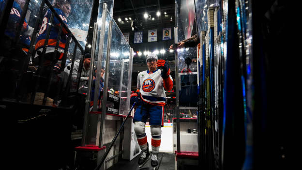 20251110_NJD_NYI_WARMUPS-15