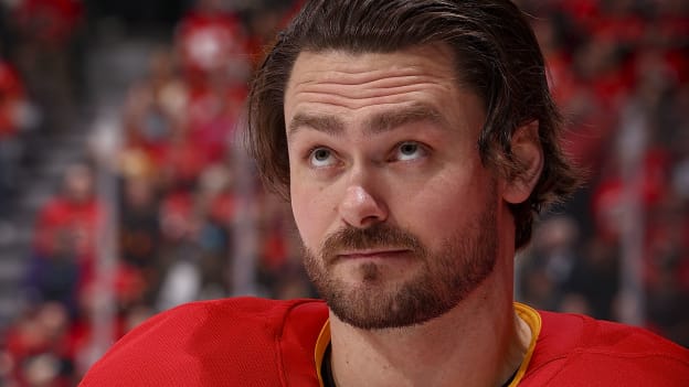 20250405_CGY_vs_VGK_FLA0344_GT