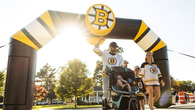 20250905_dle_bruins fan fest hanover32