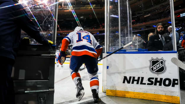 UBS POSTGAME PHOTOS: Rangers 5, Islanders 2