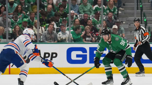Edmonton Oilers v Dallas Stars