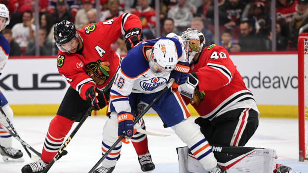 Edmonton Oilers v Chicago Blackhawks