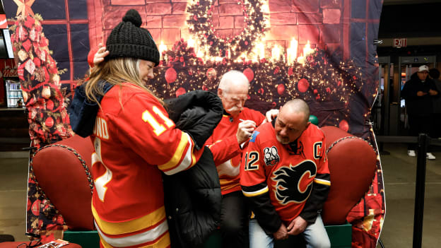 20251206_CGY_vs_UTA_FLA0235_JP