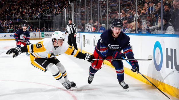 Pittsburgh Penguins v New York Rangers