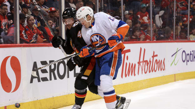 UBS Postgame Photos: Islanders 5, Flames 4 SO