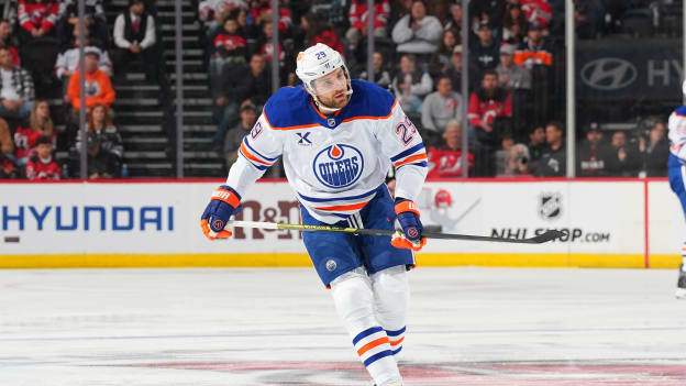 Edmonton Oilers v New Jersey Devils
