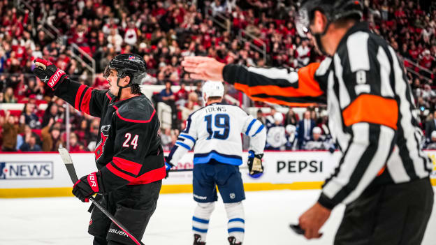 251128_November_Favorites_JL107355