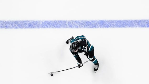 20250206_Canucks_vs_Sharks10108