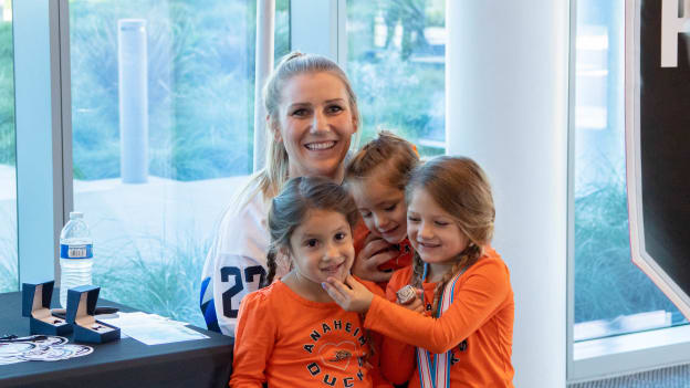 Girls Hockey Weekend