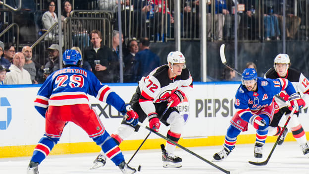 New Jersey Devils v New York Rangers
