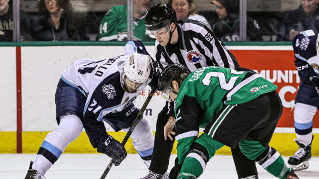 Calder Cup Playoffs Game Four: Ads at Stars