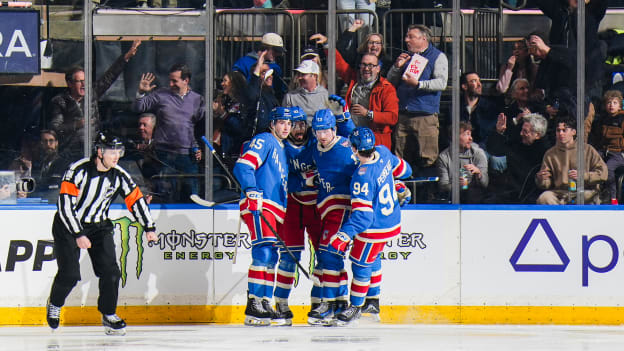 Buffalo Sabres v New York Rangers