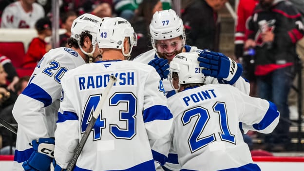 26386219_Tampa_Bay_Lightning_v_Carolina_Hurricanes_Andrew_Taylor_(Greenfly)_20241012_003607