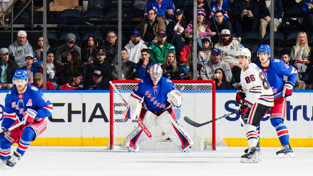 Chicago Blackhawks v New York Rangers