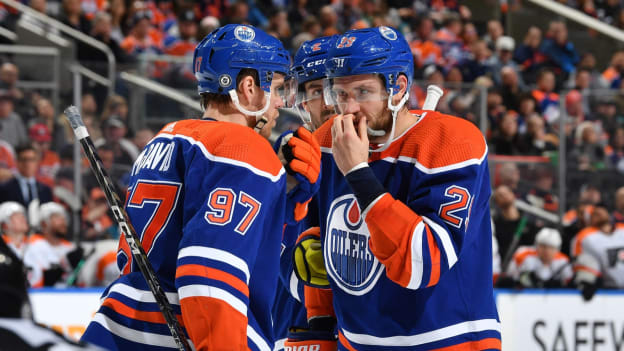 GALLERY: Oilers vs. Flyers