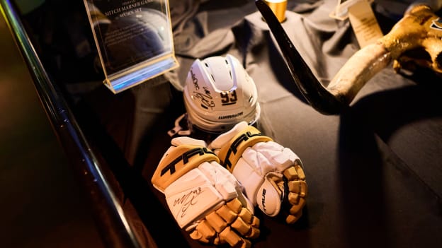 20251102_VGK_Gala_MikeKirschbaum_123