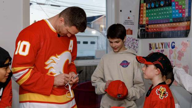 20251104_JJ_POWERPLAY_0104_JP