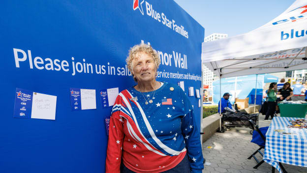 251116TBLvVAN_MilitaryAppreciation114cbl