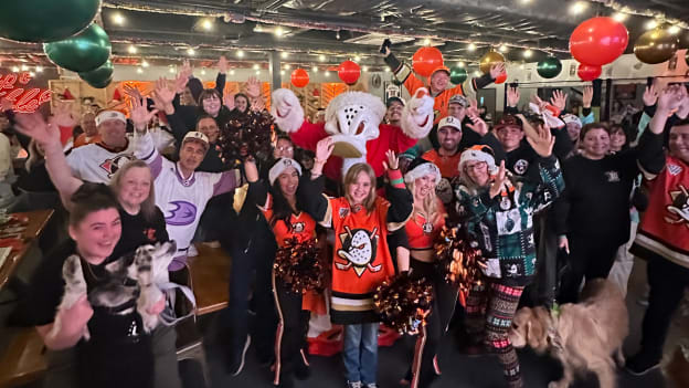 28094502_Alex_Schmitten_20241224_041627