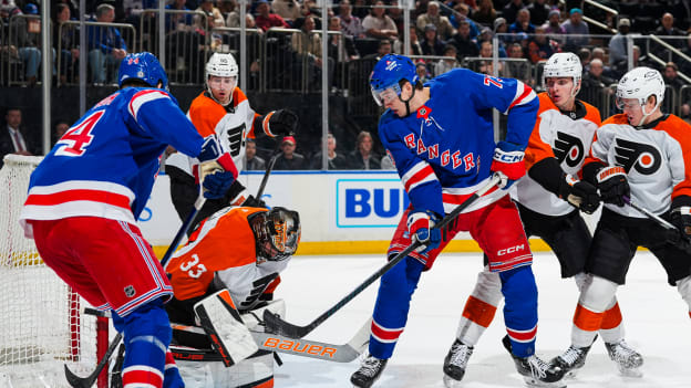 Philadelphia Flyers v New York Rangers