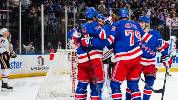 Chicago Blackhawks v New York Rangers