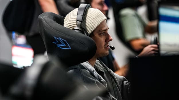 260127_RushHour_GoKart_TeamOuting_JPL00434