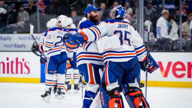 Edmonton Oilers v Utah Mammoth