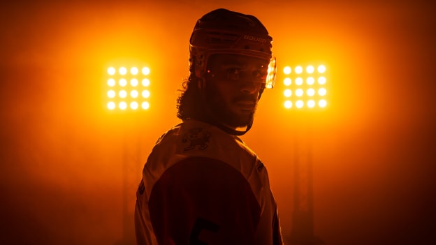 250806_Creative_Away_Jersey_Photoshoot_Stage_Chatfield__35