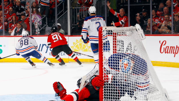 Edmonton Oilers v New Jersey Devils
