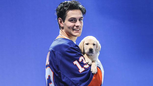 PHOTOS: Islanders 2021-22 Puppy Calendar Shoot