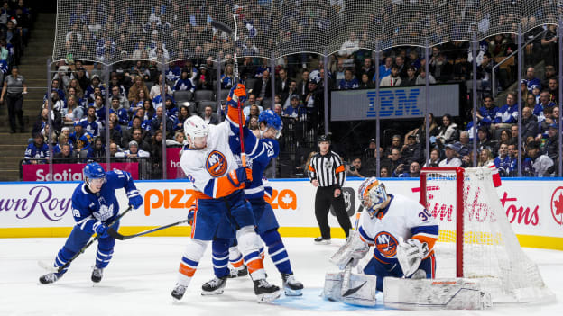 UBS Postgame Photos: Islanders 3, Maple Leafs 2