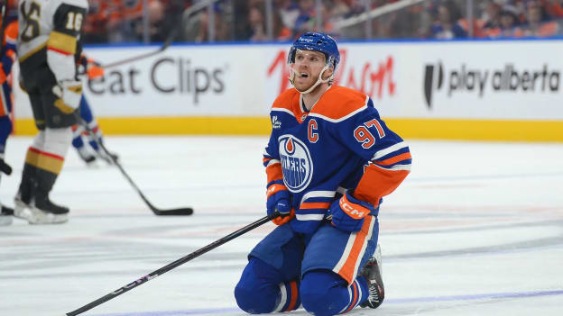 776318424_AD027_GoldenKnights_v_Oilers