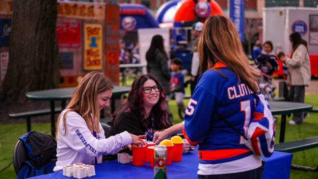 PHOTOS: Islanders Season Ticket Member Evening with the Players